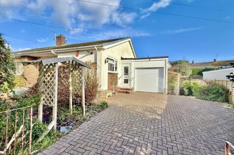 Broadway Avenue, Kingsteignton 2 bed bungalow for sale