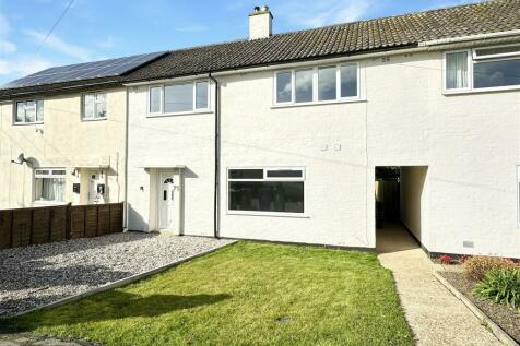 4 bedroom terraced house for sale