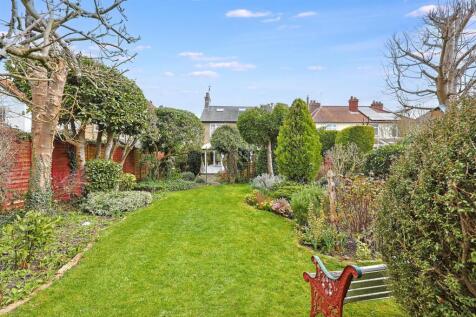 Girton Road, Cambridge CB3 4 bed detached house for sale