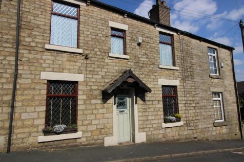 Moorfield Street, Via Hyde SK14 3 bed cottage for sale