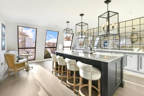 Tavistock Street, Covent Garden, WC2E 3 bed penthouse for sale