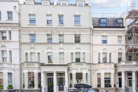 Elm Park Road, Chelsea, London, SW3 2 bed apartment for sale
