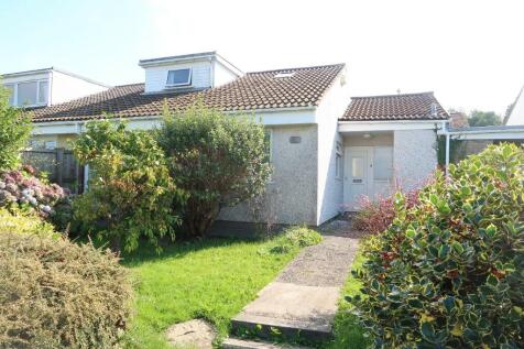 2 bedroom terraced bungalow for sale