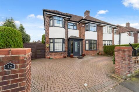 4 bedroom semi-detached house for sale
