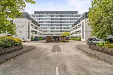 Penthouse at Trident House, Ashton... 2 bed penthouse for sale