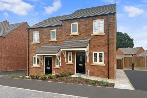 2 bedroom semi-detached house for sale