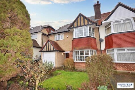 4 bedroom semi-detached house for sale