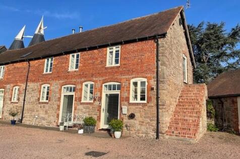 Ocle Pychard, Hereford HR1 4 bed barn conversion for sale