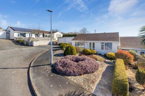 2 bedroom bungalow for sale