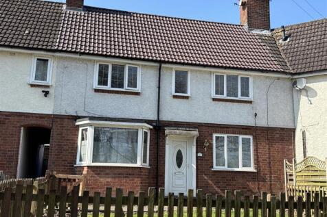 3 bedroom town house for sale