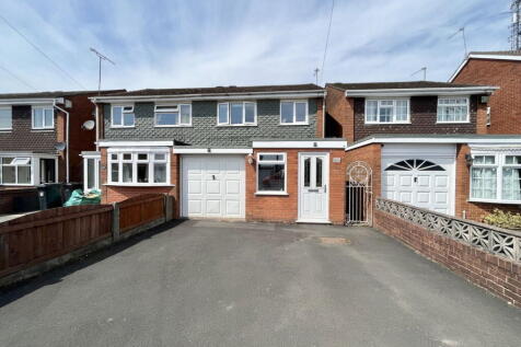 Amblecote Road, Brierley Hill DY5 3 bed semi