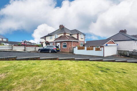 Queen Street, Brierley Hill DY5 3 bed semi