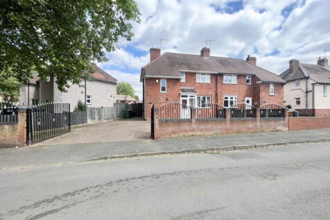 Tiled House Lane, Brierley Hill DY5 3 bed semi