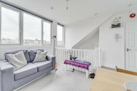 London N19 1 bed flat for sale