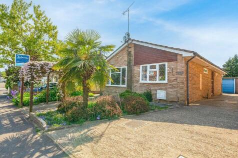 Hamilton Road, Kings Langley WD4 2 bed bungalow for sale