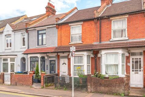 Whippendell Road, Hertfordshire WD18 2 bed terraced house for sale