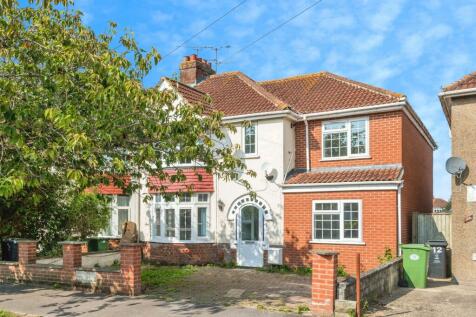 5 bedroom semi-detached house for sale