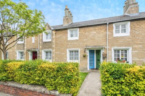 1 bedroom terraced house for sale