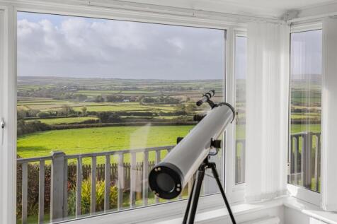 Reynoldston, Swansea 5 bed detached house for sale