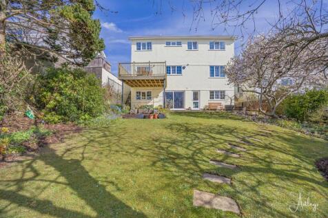 Owls Lodge Lane, Mayals, Swansea 5 bed detached house for sale