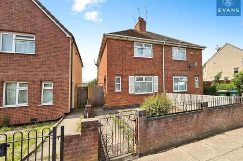 2 bedroom semi-detached house for sale