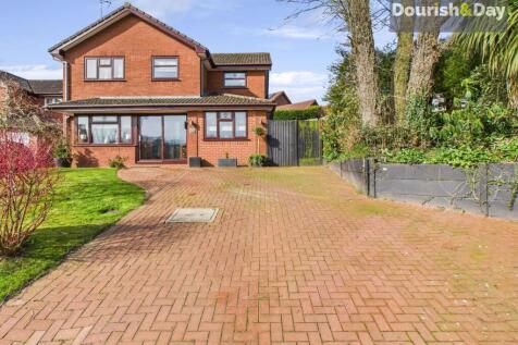 Chartwood, Market Drayton TF9 4 bed detached house for sale