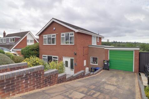 Queen Margarets Road, Market Drayton TF9 3 bed detached house for sale
