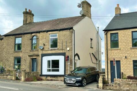 Albion Road, High Peak SK22 3 bed semi