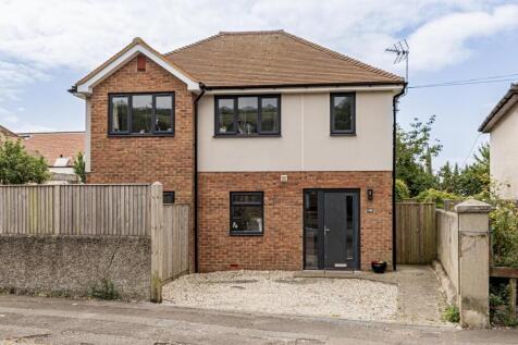 Hill Road, Folkestone, CT19 3 bed detached house for sale