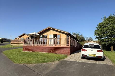 2 bedroom detached house for sale