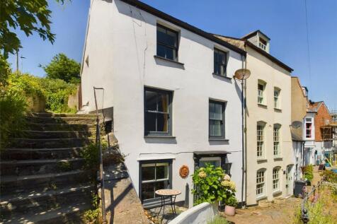 Quayfield, Ilfracombe, EX34 2 bed end of terrace house for sale