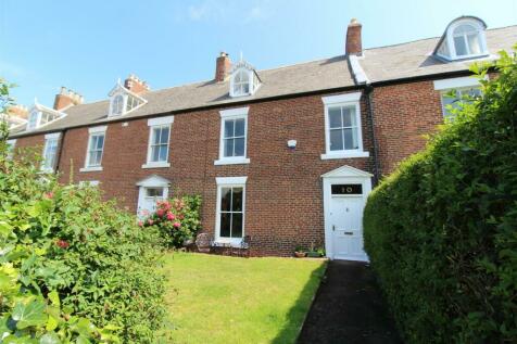 4 bedroom terraced house for sale