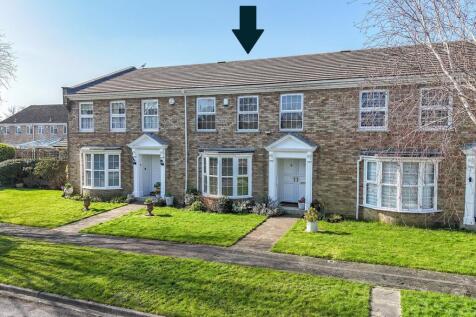 4 bedroom terraced house for sale
