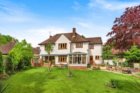 Rectory Road, Berkshire RG40 4 bed detached house for sale