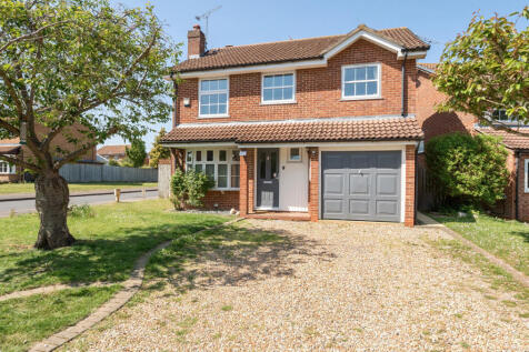 Kesteven Way, Berkshire RG41 4 bed detached house for sale