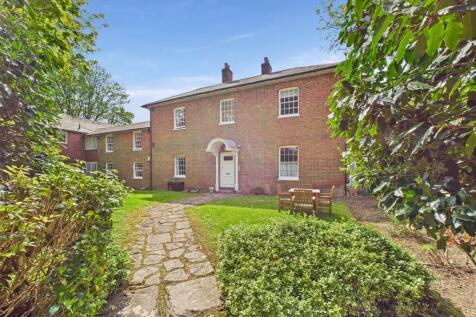 Hound Road, Netley Abbey, Southampton 2 bed apartment for sale