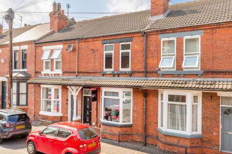 Doncaster DN1 4 bed terraced house for sale