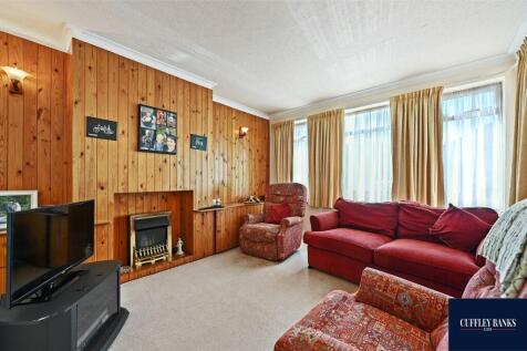 Rydal Crescent, Perivale, Middlesex, UB6 3 bed semi