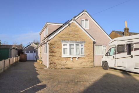 4 bedroom bungalow for sale