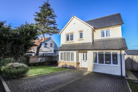 Swallow Close, Bolton le Sands... 4 bed detached house for sale