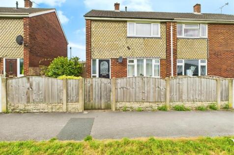 2 bedroom semi-detached house for sale