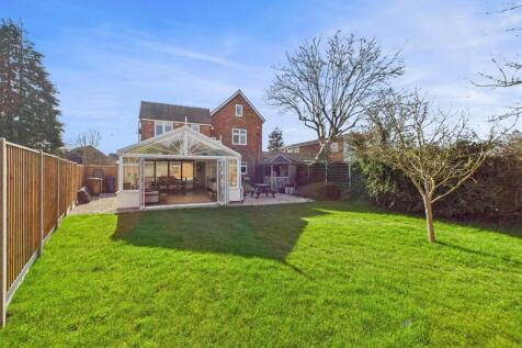 Innsworth Lane, Gloucester 4 bed detached house for sale
