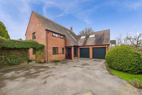 Brookfield Road, Churchdown, Gloucester 5 bed detached house for sale