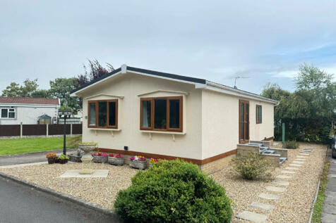 2 bedroom park home for sale