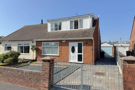 1 bedroom semi-detached bungalow for sale