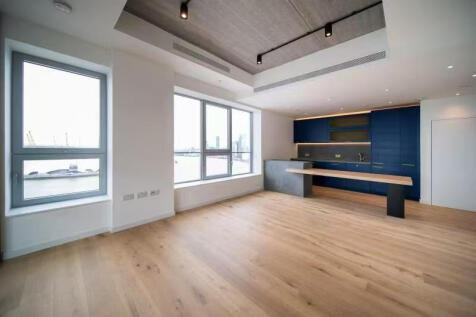 Douglass Tower, London E14 2 bed flat for sale