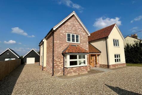 5 bedroom detached house for sale