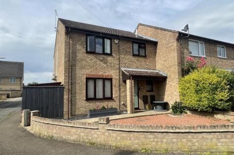 City Road, Littleport CB6 3 bed end of terrace house for sale
