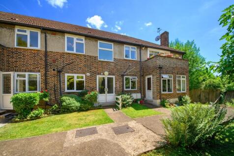 THE OAKS, WOODSIDE AVENUE, NORTH... 2 bed flat for sale