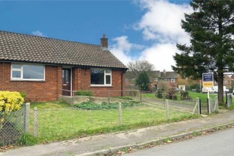 2 bedroom semi-detached bungalow for sale